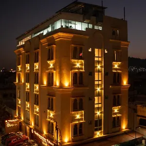Raghunandan Palace - A Premier Boutique Stay, Center & 500 Meters From Railway Station Hotel